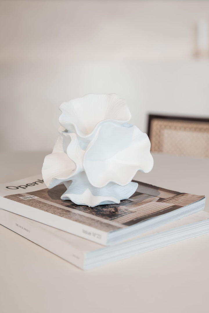 Deko-Objekt in Meereskorrallen-Optik aus Polyresin